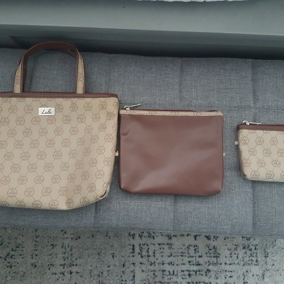 Makeup Bags - Picture 2 of 6